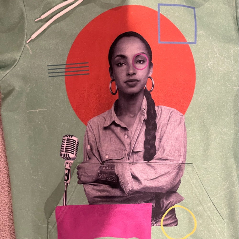 Green Sade Sweatshirt Hoodie for Casual Wear